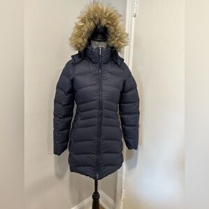 Marmot Montreal Navy Sz:XS 700 Down fill Hooded Mid Length Parka Winter Coat.